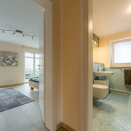 Ferienhaus Im Noblen Munchen-bogenhausen *